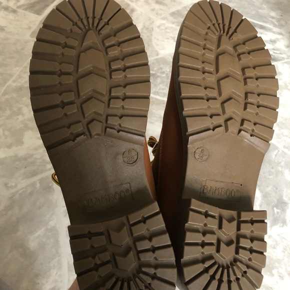 NWOT tan lace up light Weight boots - Picture 6 of 7